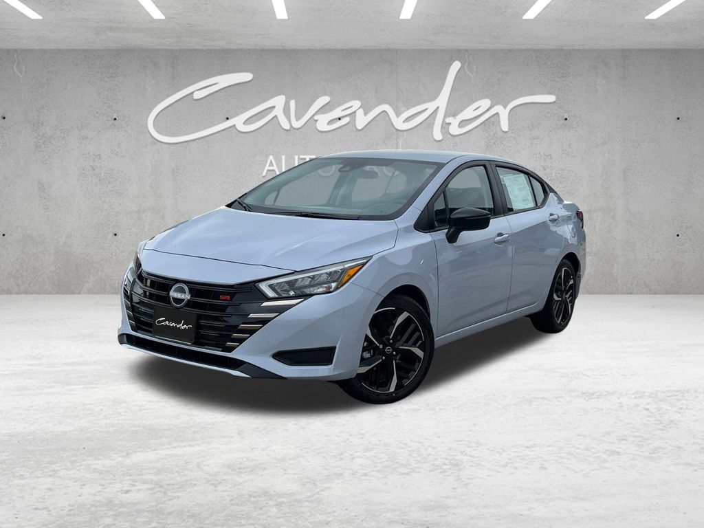 Gray Sky Pearl 2025 Nissan Versa SR FWD Sedan Front-Wheel Drive Continuously Variable Transmission