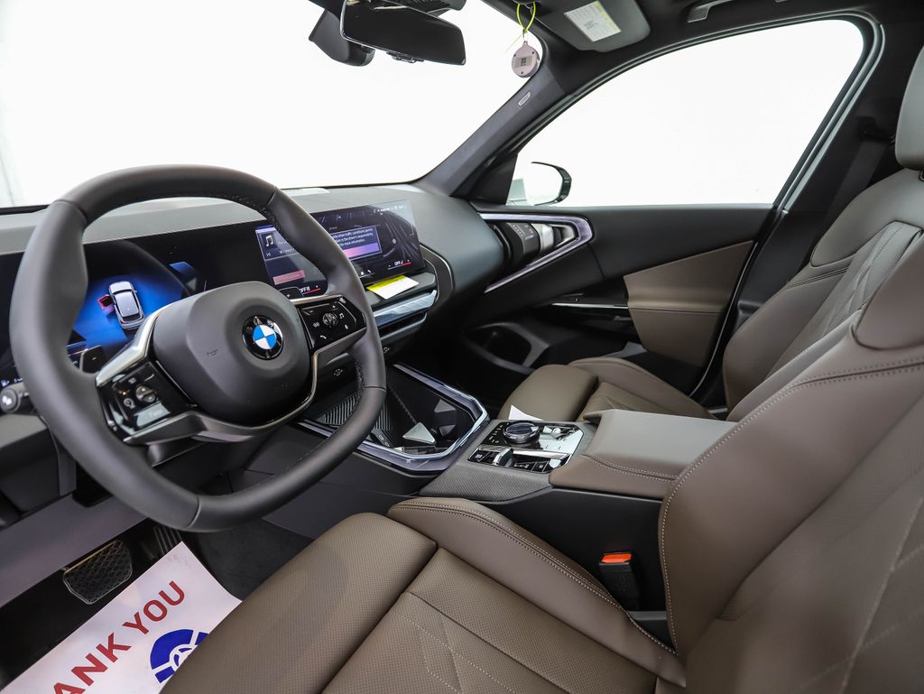 Thumbnail: 2026 BMW X3 - 11