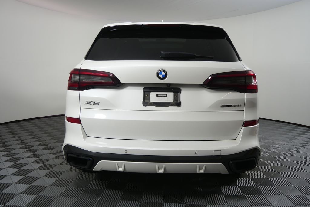 Thumbnail: 2022 BMW X5 - 4