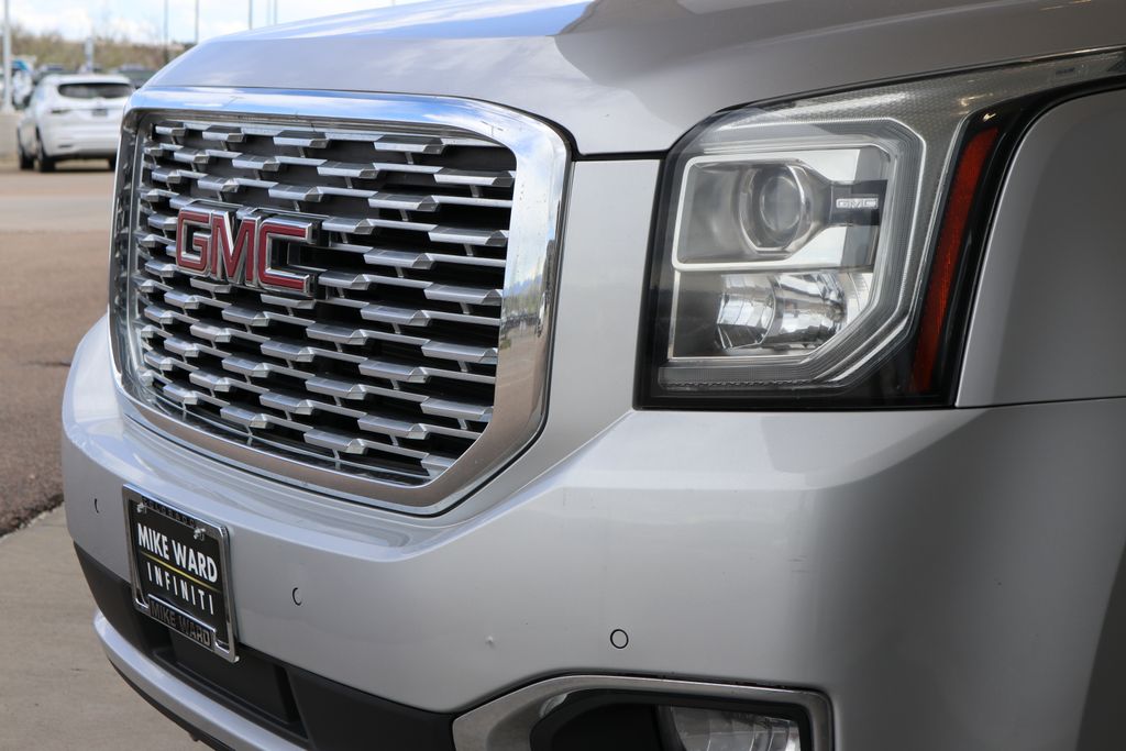 2018 GMC Yukon Denali photo