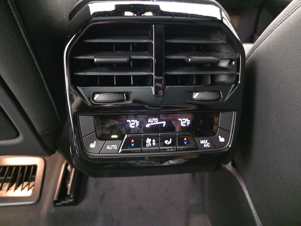 2026 Bmw iX iX xDrive60 photo 22