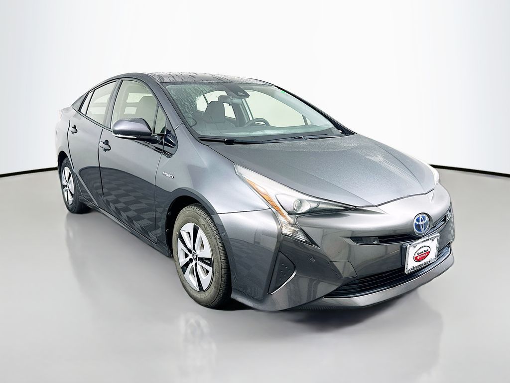Thumbnail: 2017 Toyota Prius - 3
