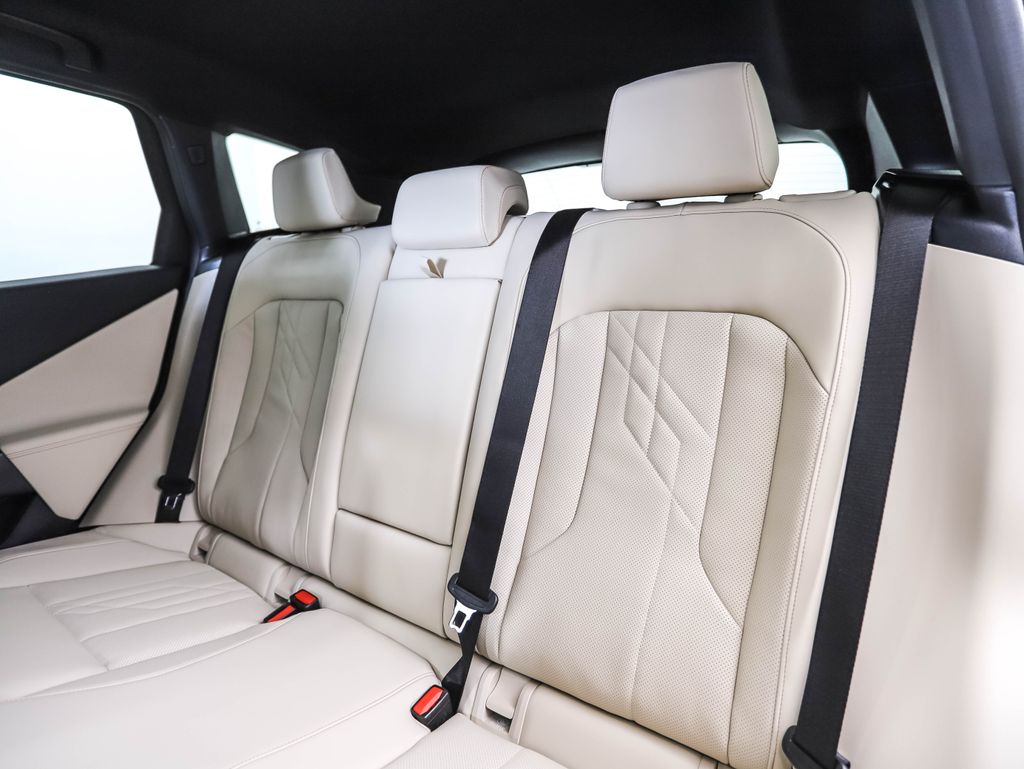 Thumbnail: 2026 BMW X3 - 24