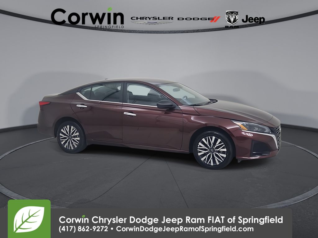 Garnet Pearl Metallic 2025 Nissan Altima Sedan All-Wheel Drive Continuously Variable Transmission