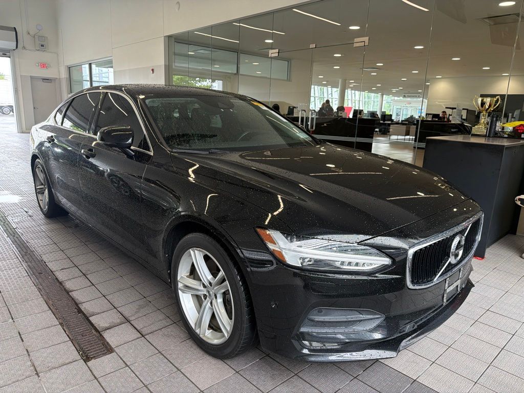 Onyx Black Metallic 2018 Volvo S90 Sedan Front-Wheel Drive Automatic