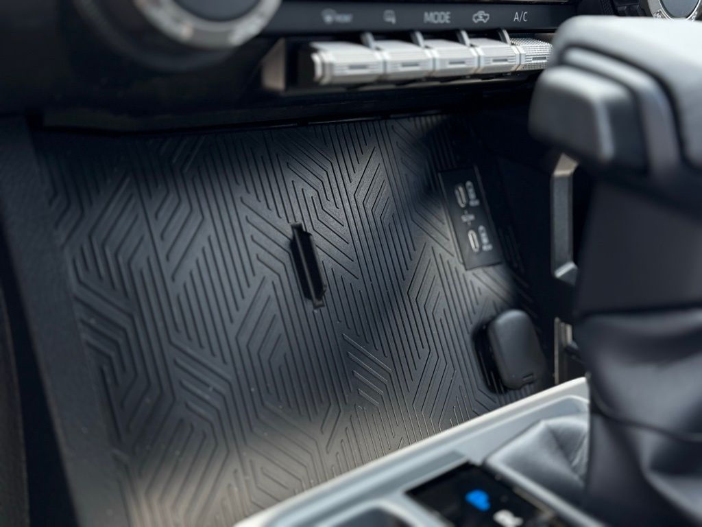 2025 Toyota Tacoma TRD Off-Road Double Cab photo 23