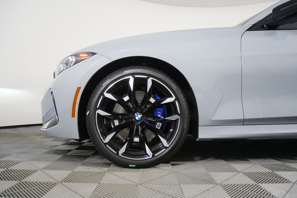 Thumbnail: 2026 BMW 3 Series - 7