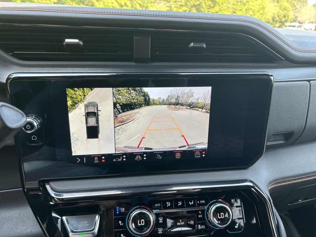 GMCSierra 2500HD33