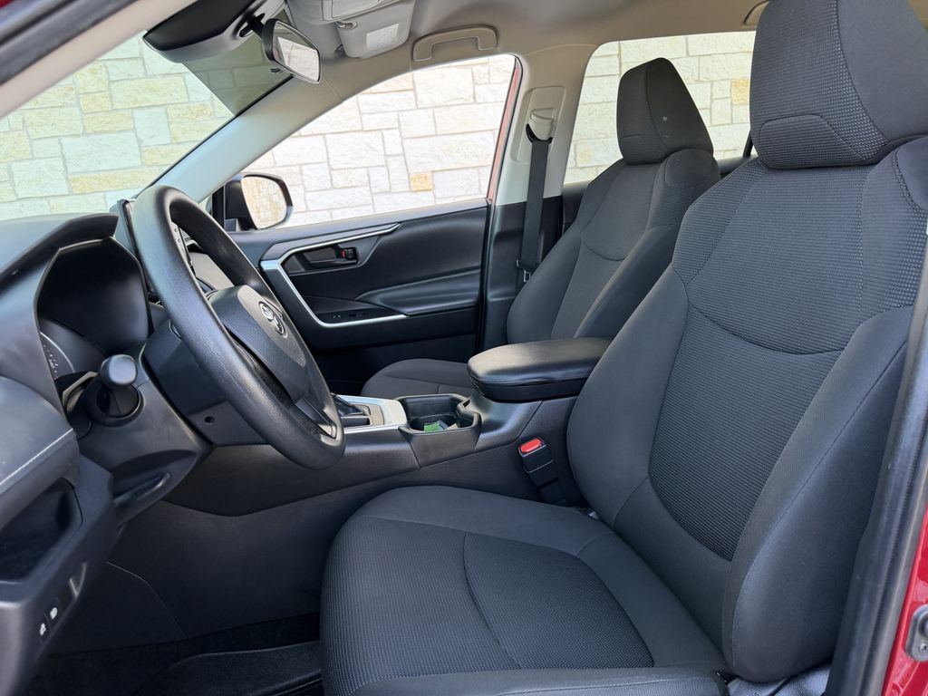 Used 2020 Toyota RAV4 SUV
