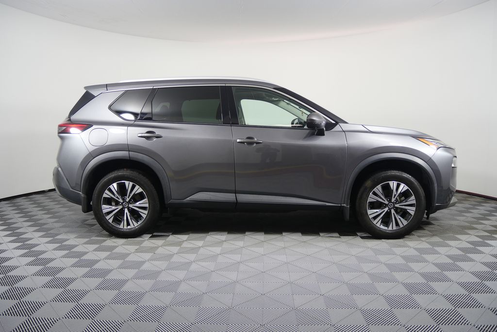 Thumbnail: 2021 Nissan Rogue - 2