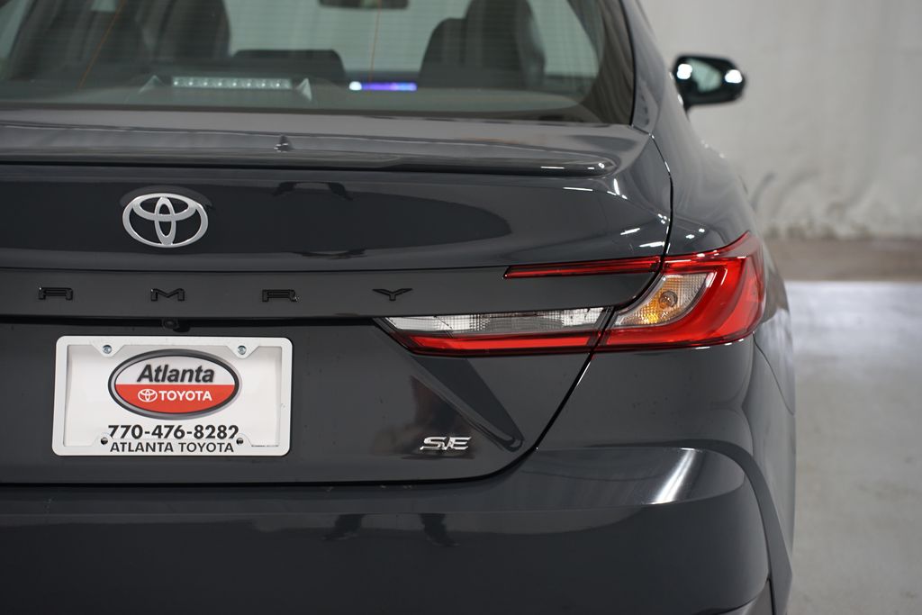 Thumbnail: 2025 Toyota Camry - 10