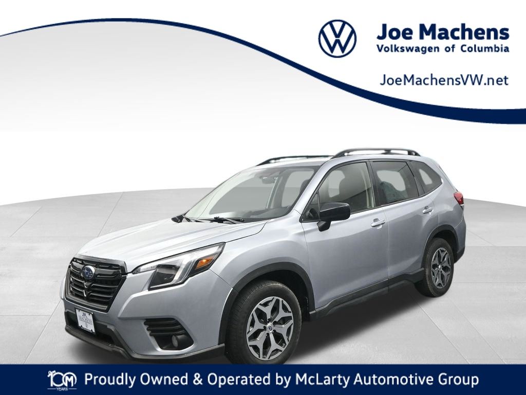 Ice Silver Metallic 2023 Subaru Forester Premium Crossover AWD SUV / Crossover All-Wheel Drive Continuously Variable Transmission