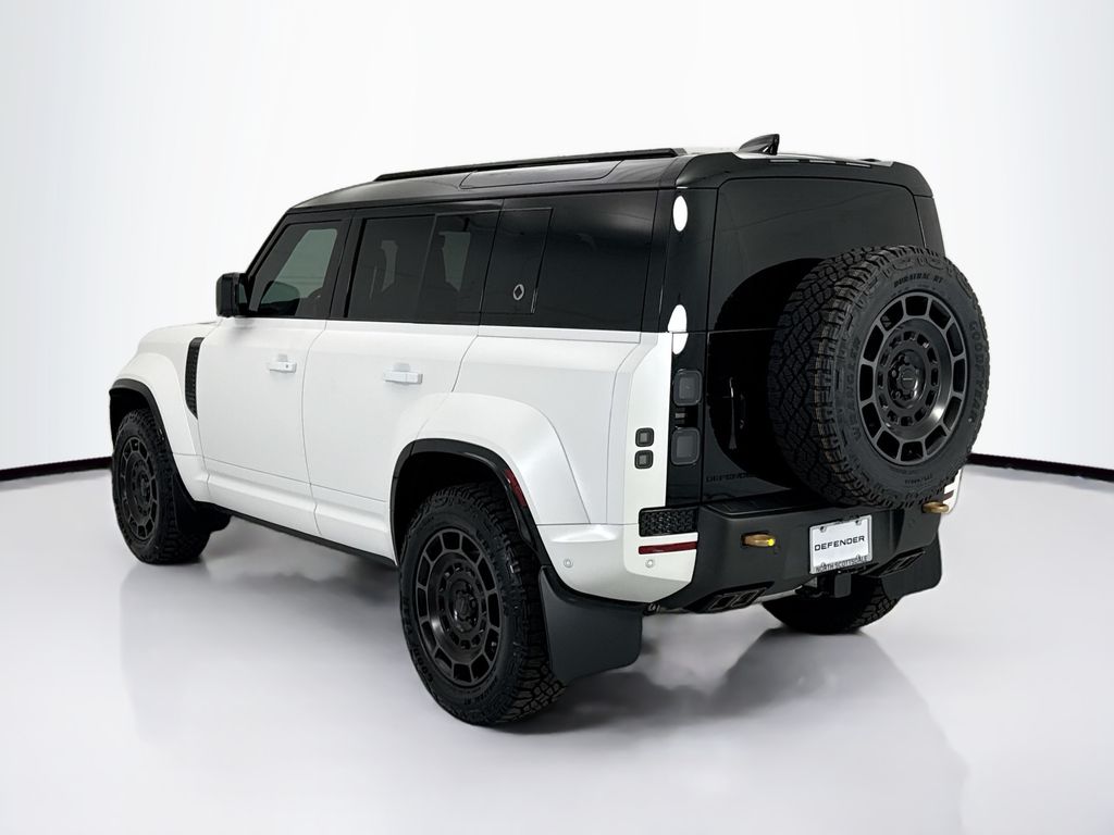 Thumbnail: 2026 Land Rover Defender - 7