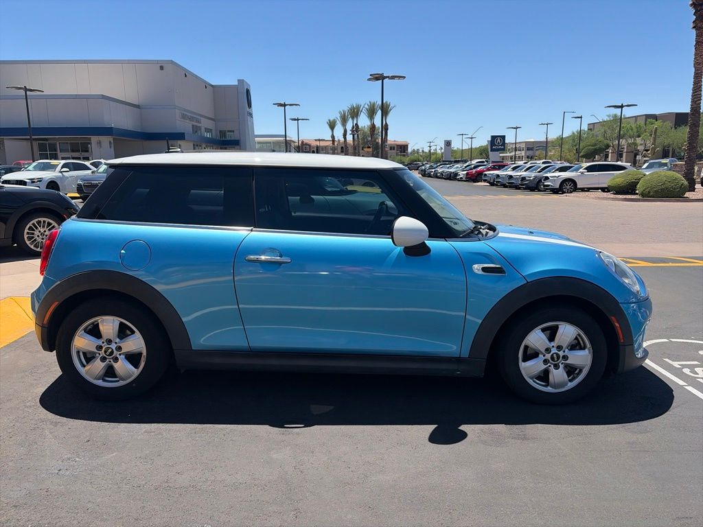 Thumbnail: 2015 MINI Cooper - 4