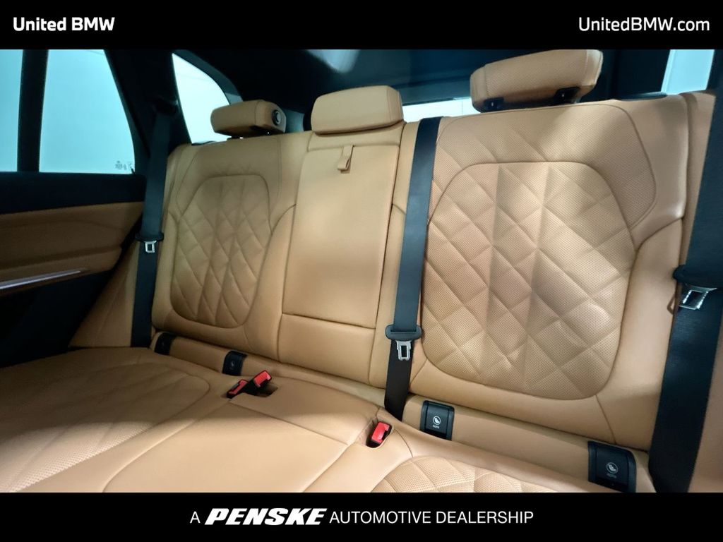 2026 BMW X5 xDrive40i 21