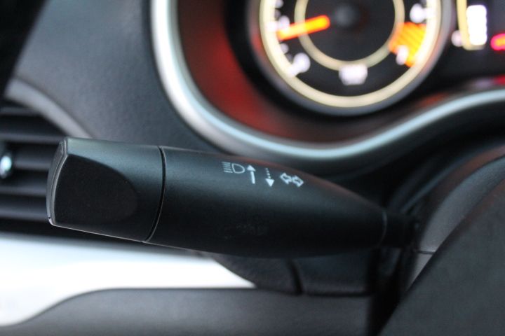 Used Car 2015 Jeep Cherokee  Latitude For Sale Under $10,000 In Georgetown, Texas