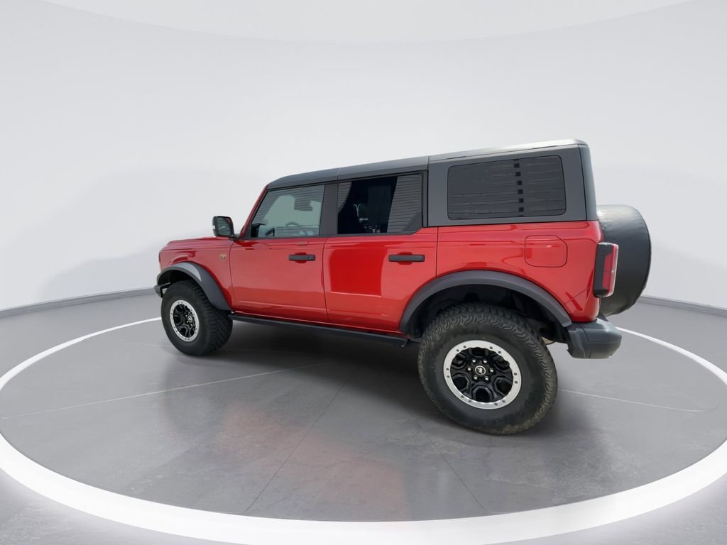 Used 2022 Chili Pepper Red Ford Badlands image 6
