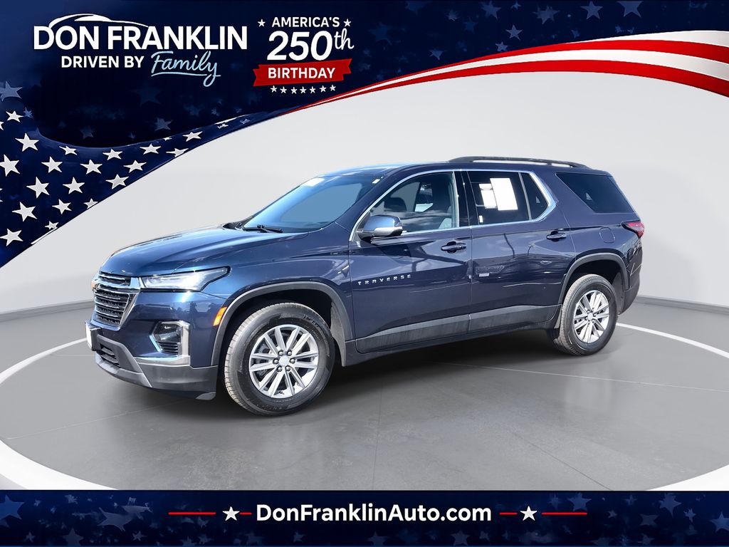 2023 Chevrolet Traverse LT