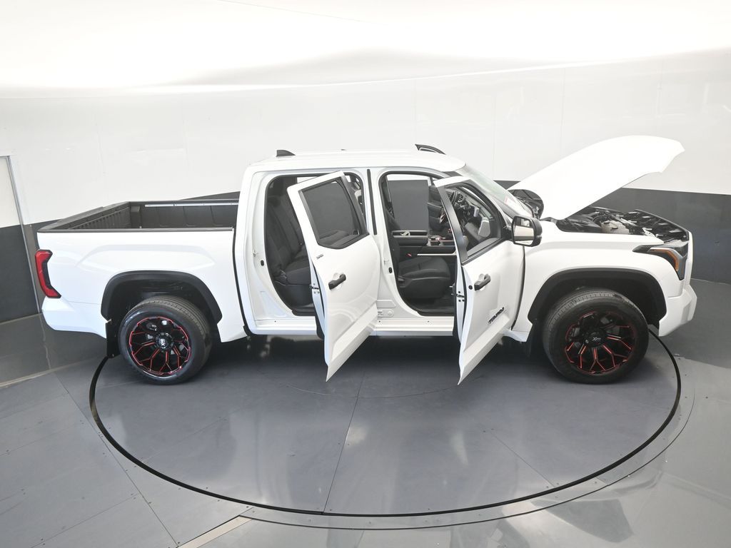 Used 2024 Wind Chill Pearl Toyota SR5 image 73