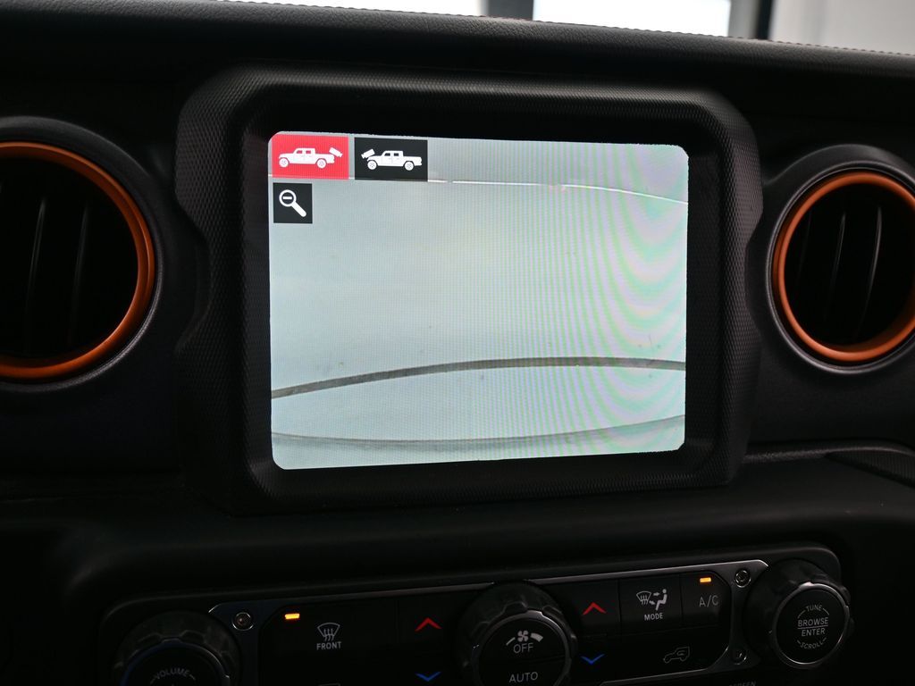 Used 2022 Bright White Clearcoat Jeep Mojave image 19