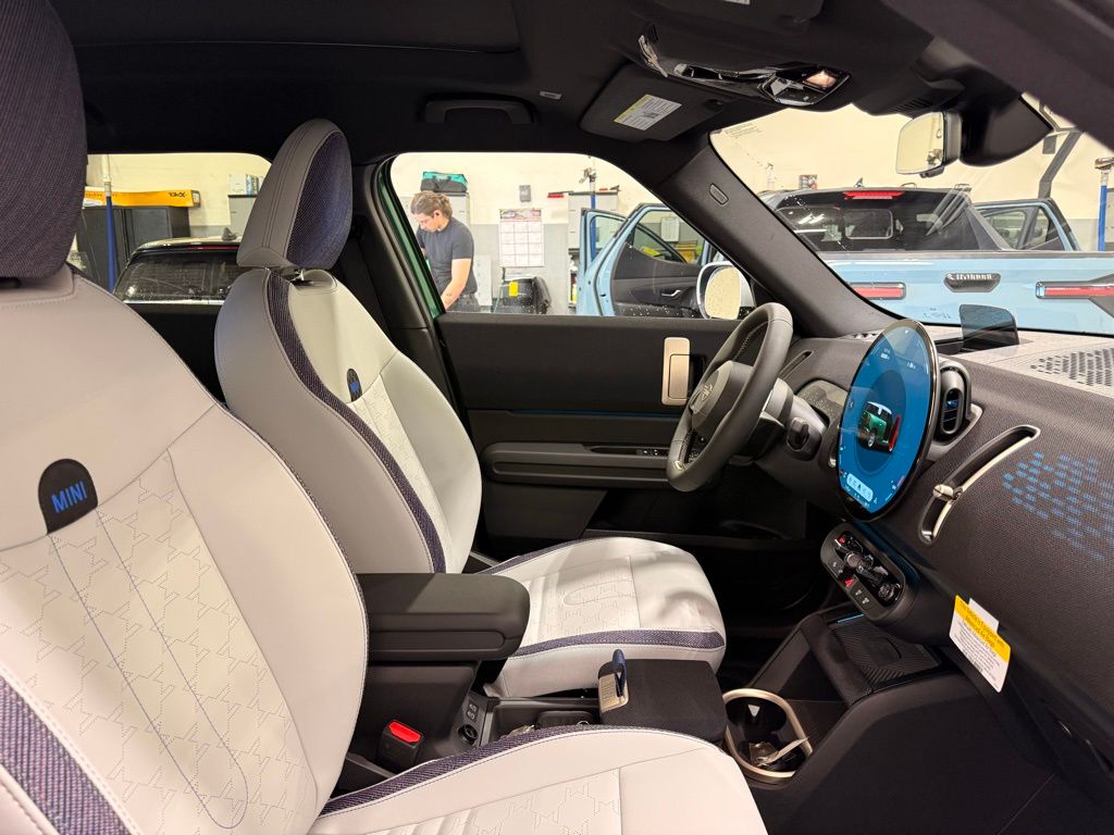 Thumbnail: 2026 MINI Cooper Countryman - 29