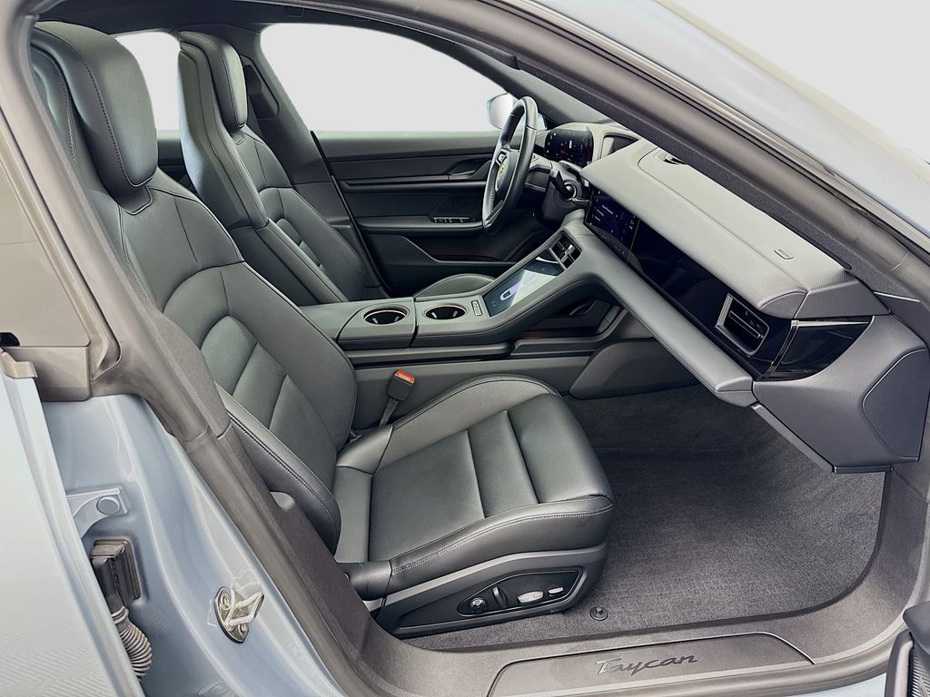 Thumbnail: 2024 Porsche Taycan - 19