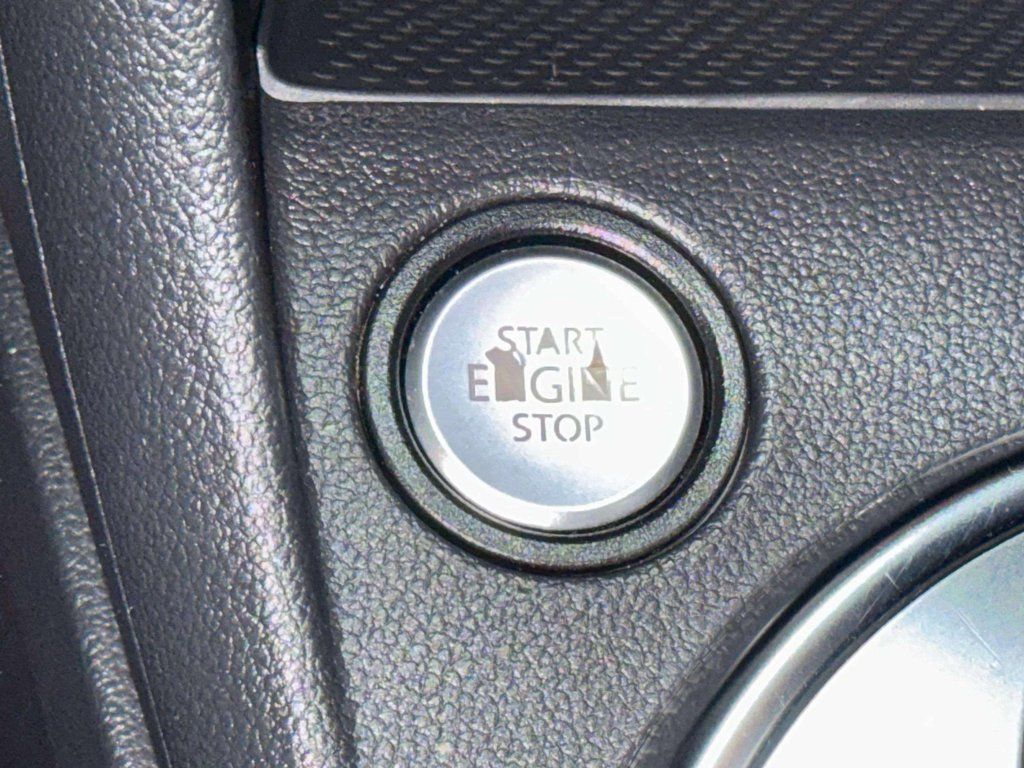 Used 2012 Reflex Silver Metallic Volkswagen 2.0 TSi image 11