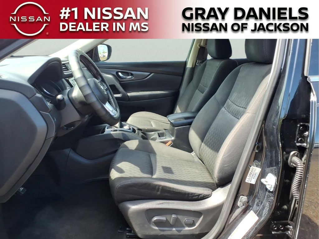 Used 2020 Nissan Rogue SUV