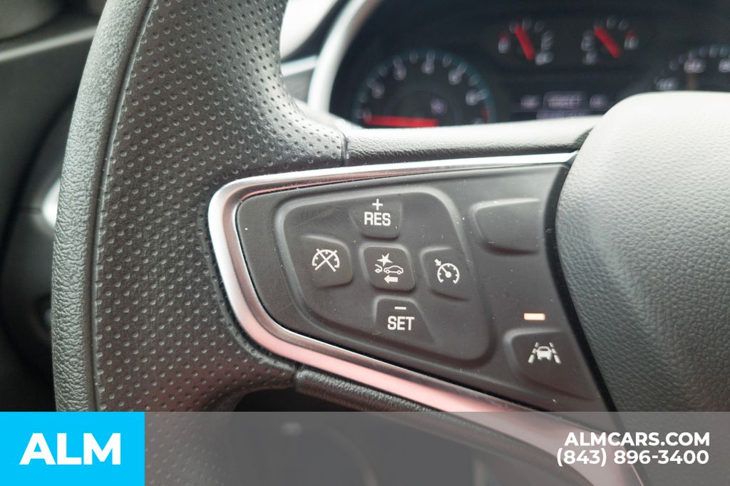 Used 2024 Gray Chevrolet LT image 29