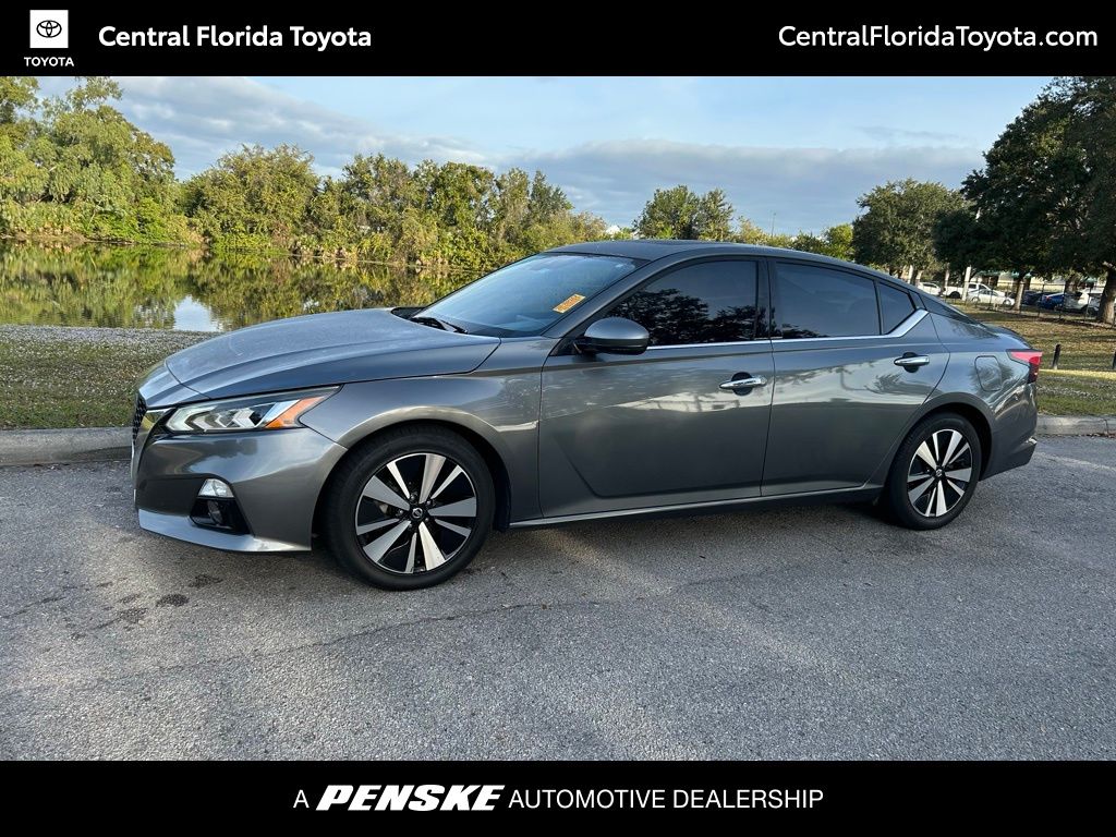 Thumbnail: 2019 Nissan Altima - 1