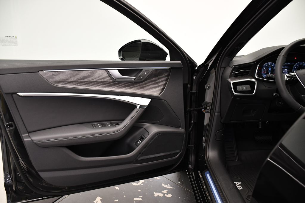 2025 Audi A6  31