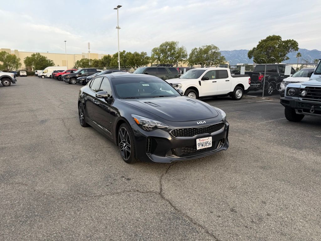 Used 2022 Kia Stinger GT1 4D Sedan