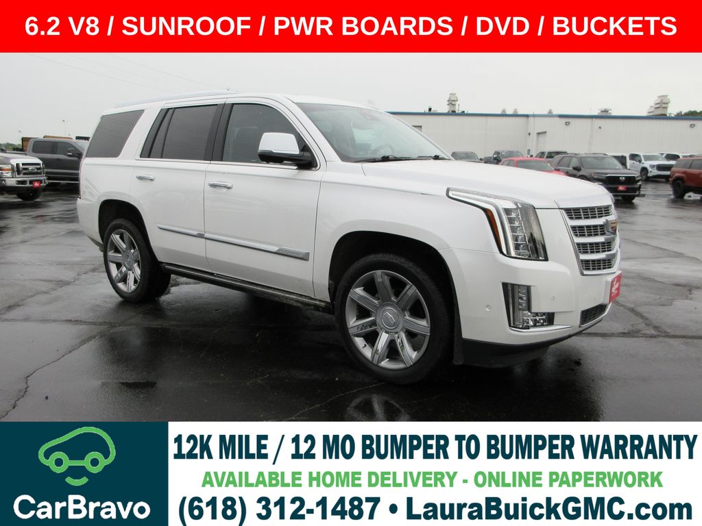 Crystal White Tricoat 2019 Cadillac Escalade SUV / Crossover Four-Wheel Drive