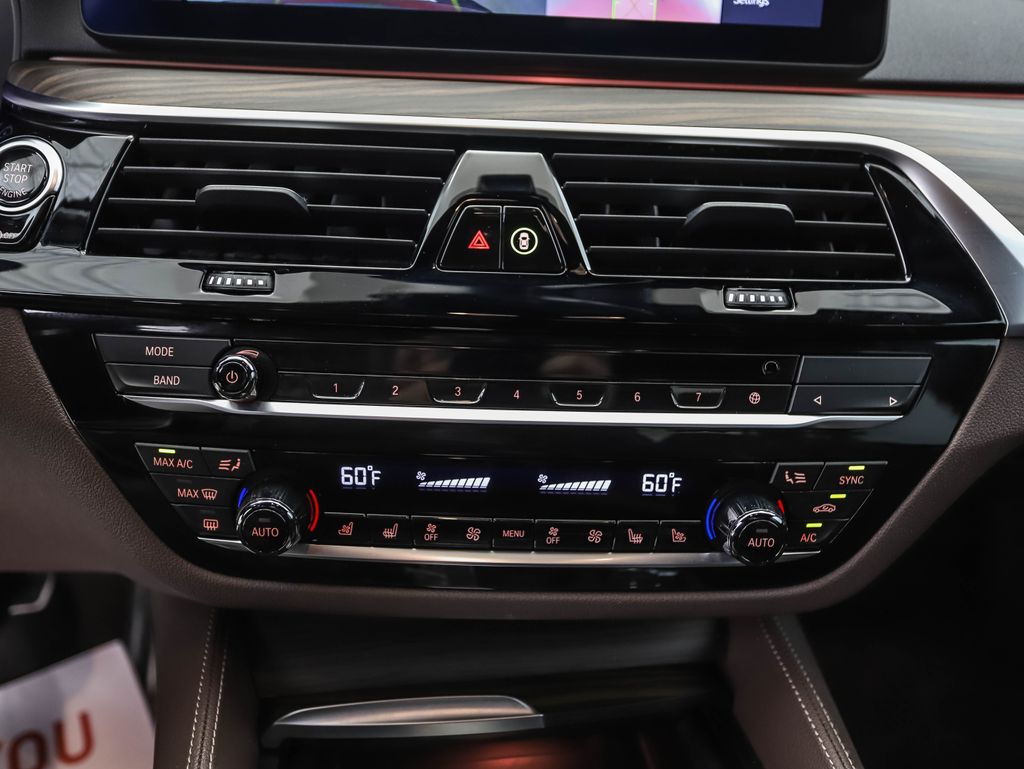 Thumbnail: 2023 BMW 5 Series - 19