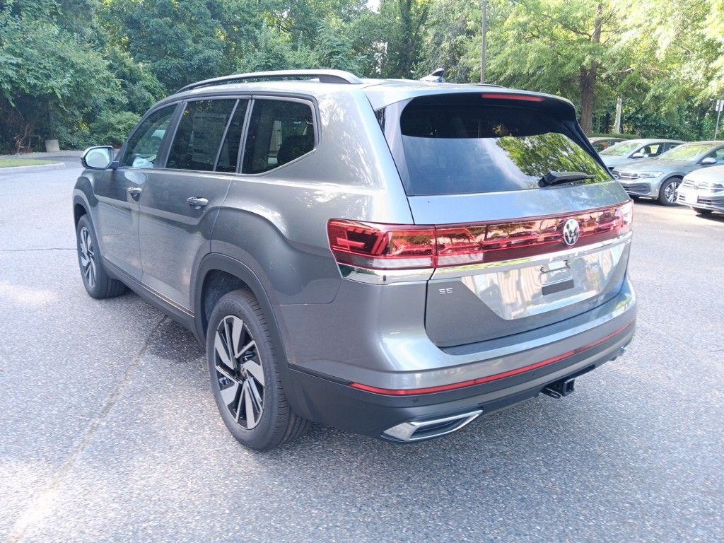 2024 Volkswagen Atlas 2.0T SE w/Technology 3