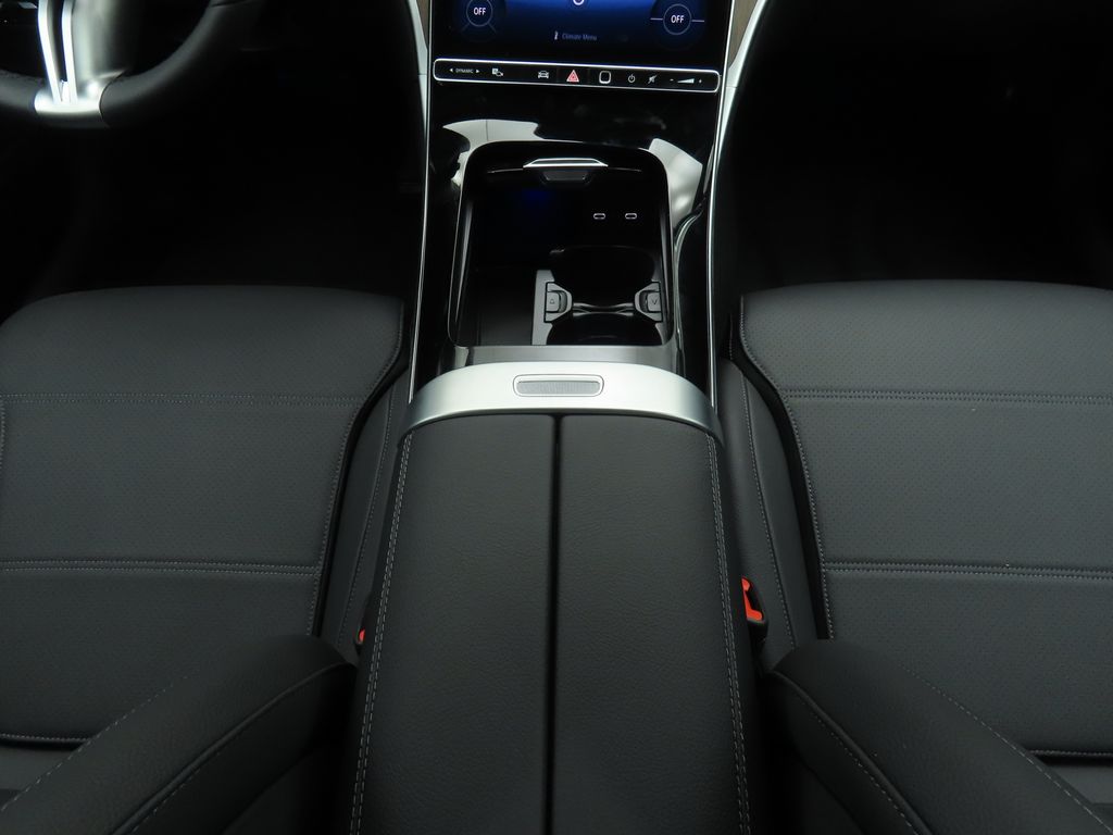 2025 Mercedes-Benz C-Class C 300 16