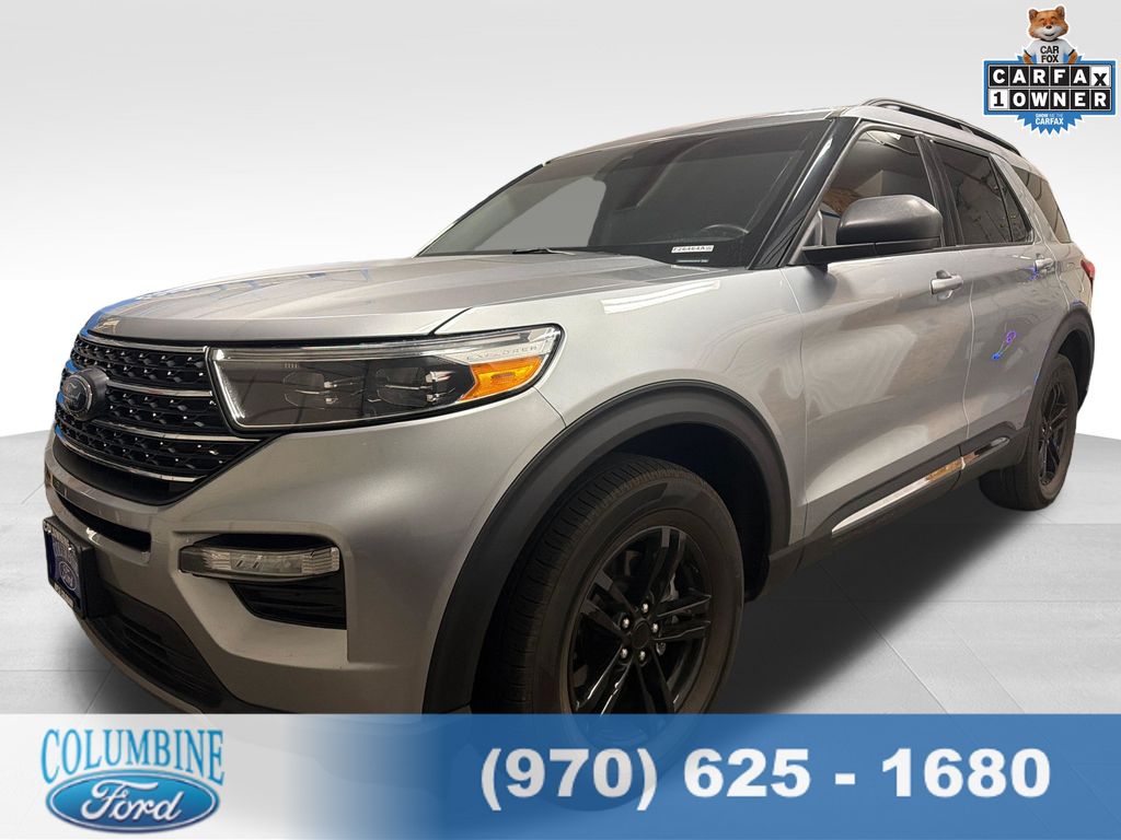 Silver Metallic 2024 Ford Explorer SUV / Crossover All-Wheel Drive Automatic