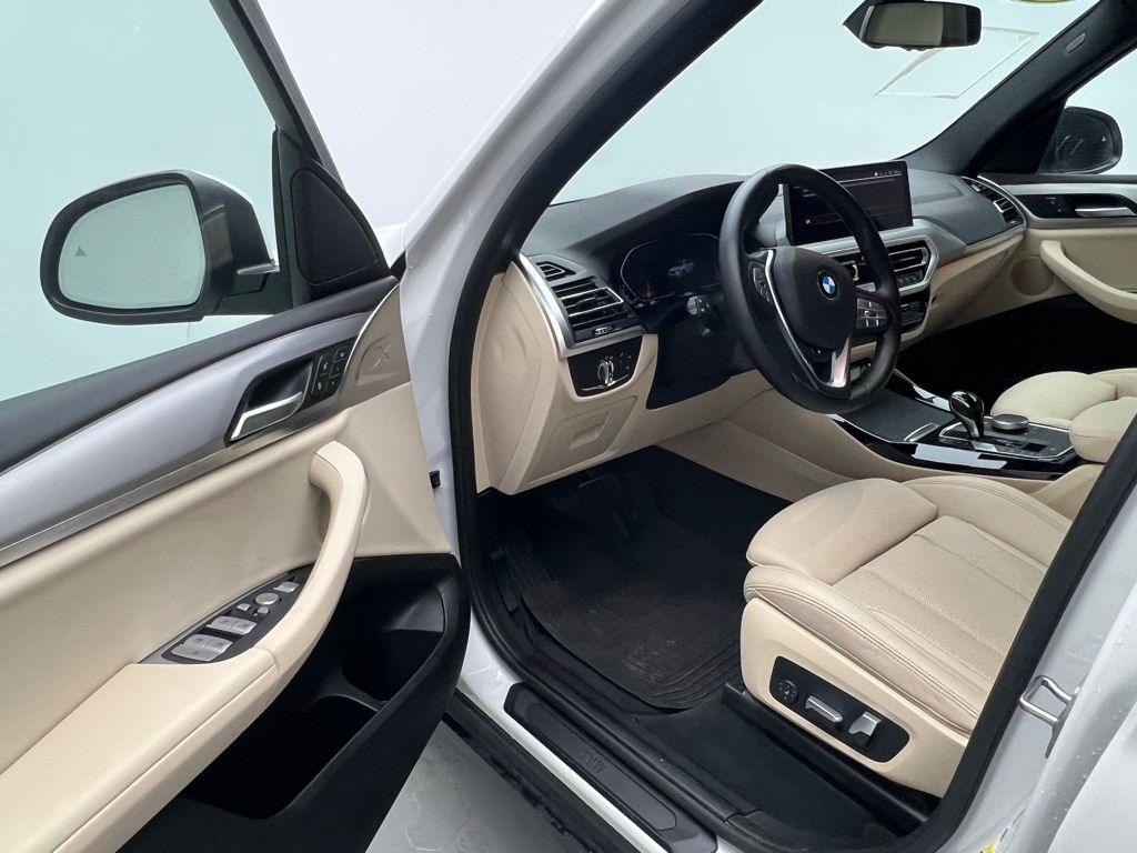 Thumbnail: 2022 BMW X3 - 22