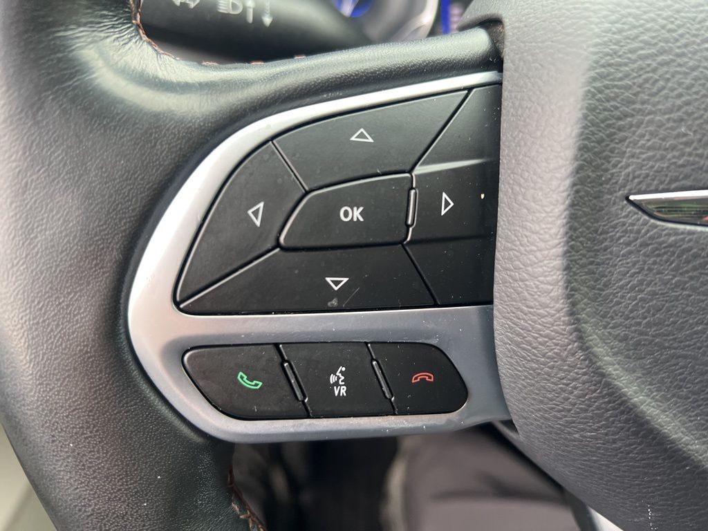 2020 Chrysler Pacifica Touring photo