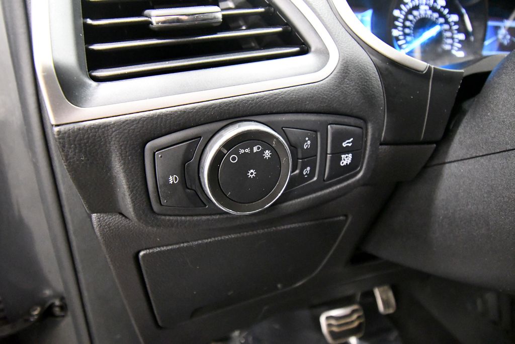 Used 2021 Ford Edge SUV