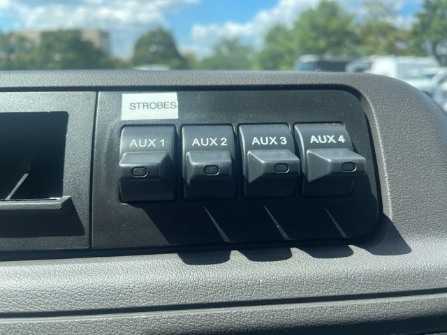 2026 Ford E-350 Cutaway 