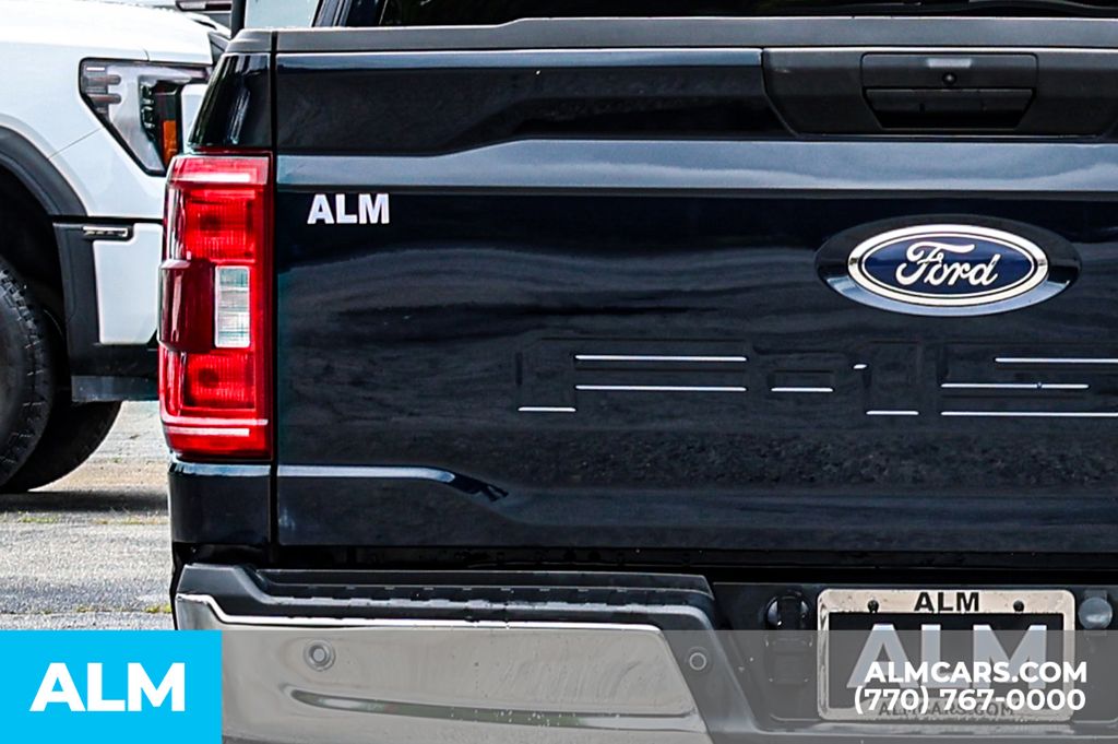 Used 2023 Blue Ford XLT image 13