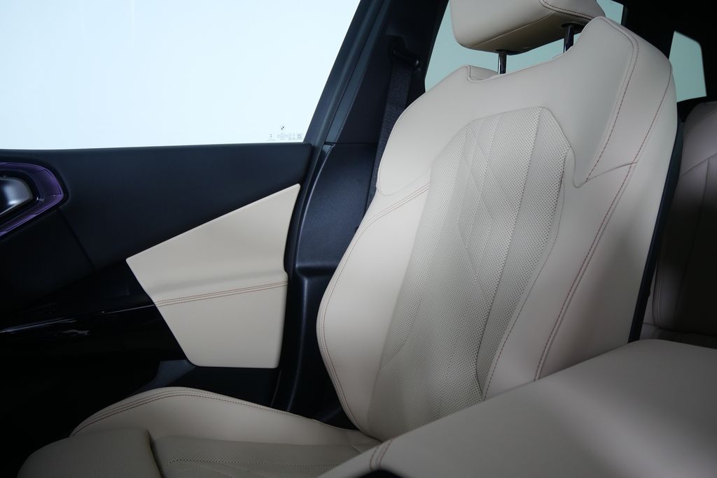 Thumbnail: 2026 BMW X3 - 23