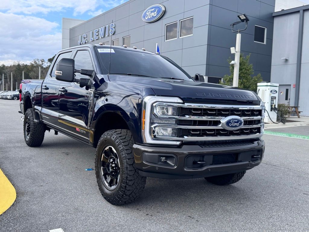 2025 Ford F-250 Super Duty King Ranch Crew Cab 4WD