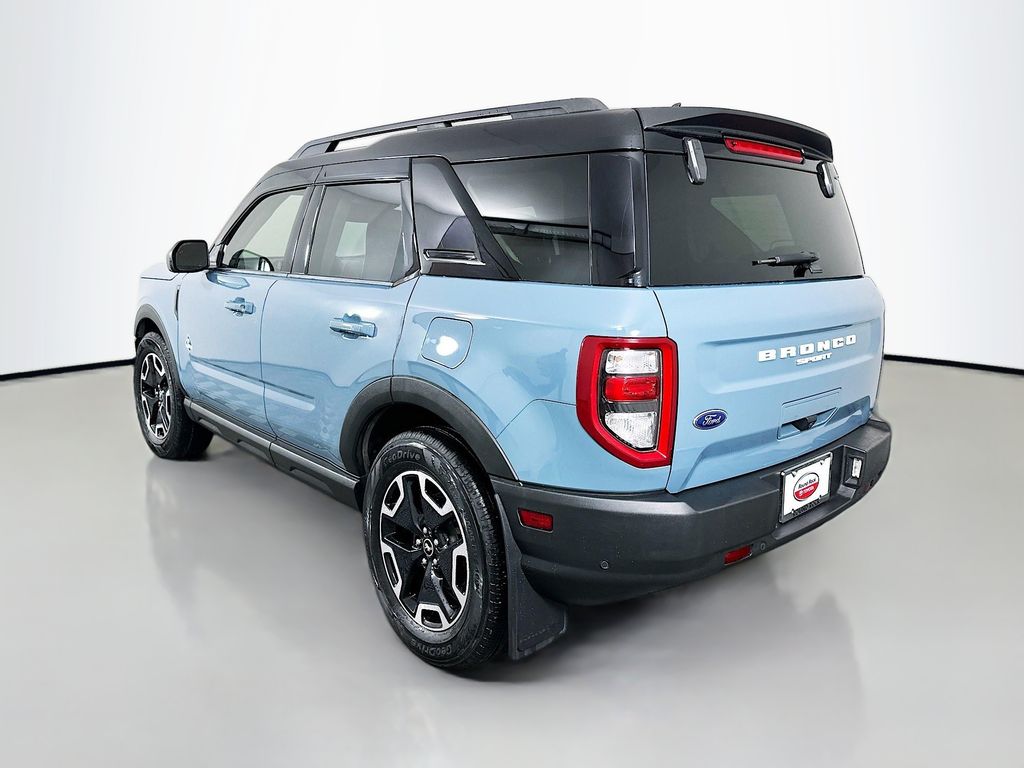 Thumbnail: 2021 Ford Bronco Sport - 7