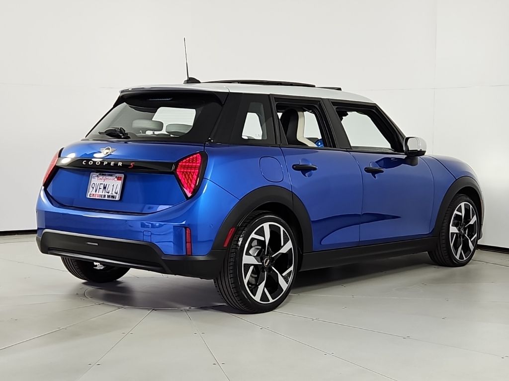 Thumbnail: 2026 MINI Cooper - 7