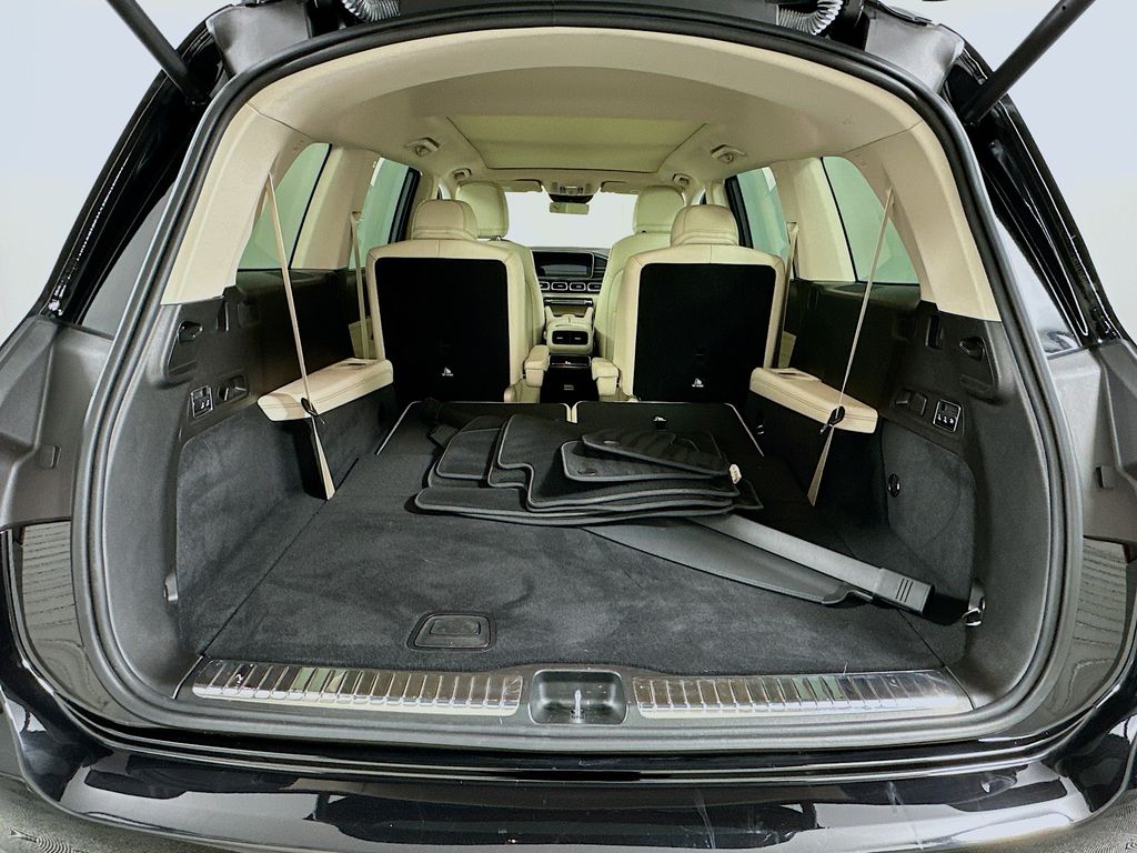 Thumbnail: 2022 Mercedes-Benz GLS - 27