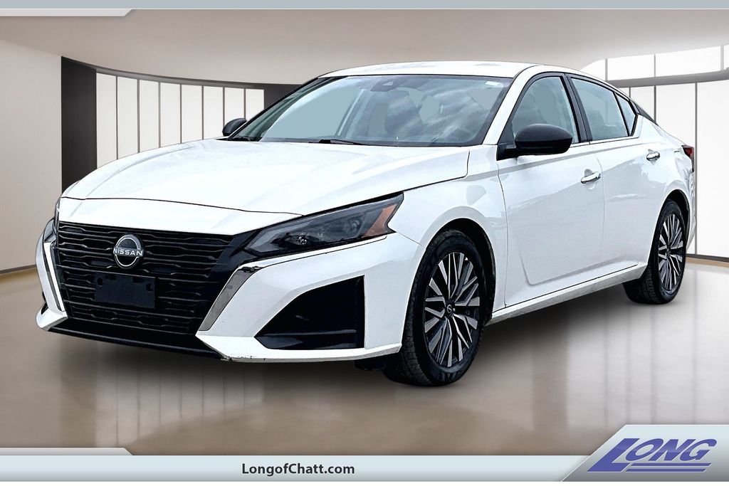 2025 Nissan Altima 