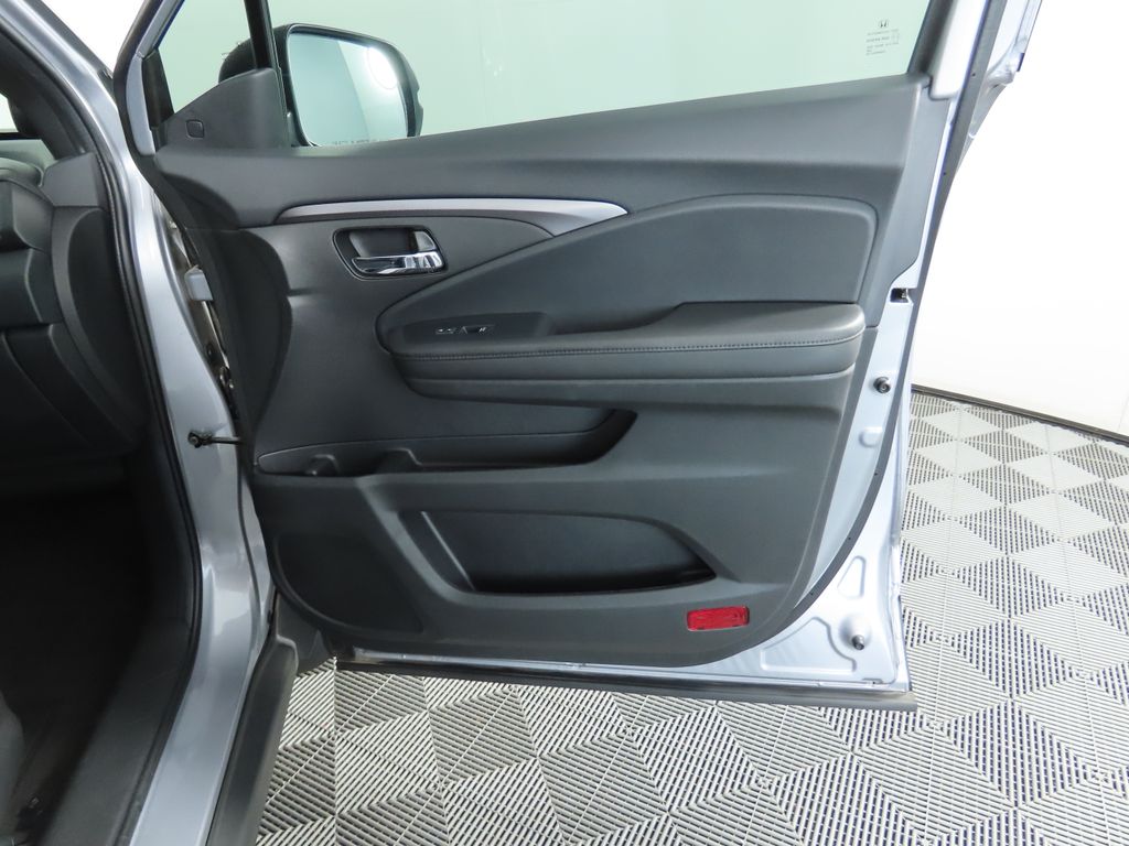 2022 Honda Pilot Sport 26