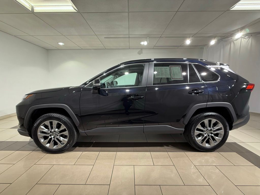 Thumbnail: 2025 Toyota RAV4 - 2